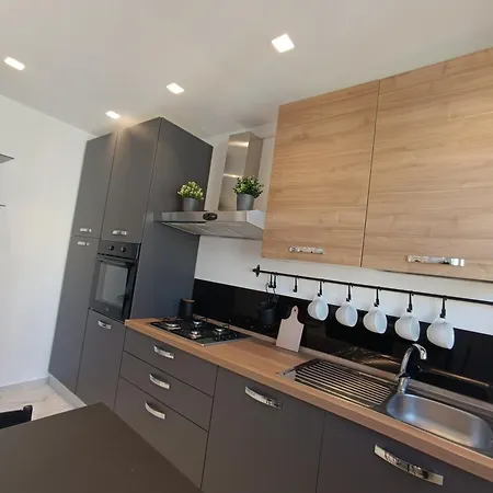 Alojamento de Acomodação e Pequeno-almoço Blumoon Boutique 4*