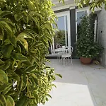Blumoon Boutique Couette-café 4*
