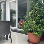 Blumoon Boutique 4*