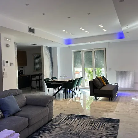 Blumoon Boutique アンドリア