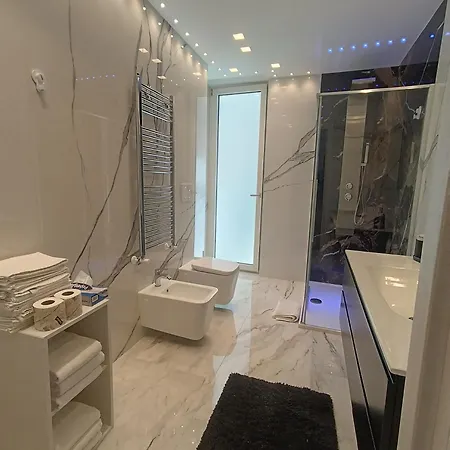 Blumoon Boutique アンドリア