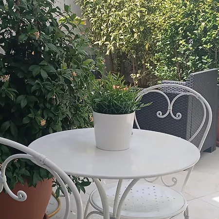 Blumoon Boutique Bed & Breakfast