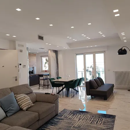 Blumoon Boutique Andria