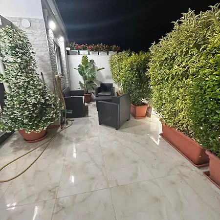Blumoon Boutique Bed and breakfast 4*