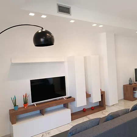 Blumoon Boutique ベッド・アンド・ブレックファスト 4*