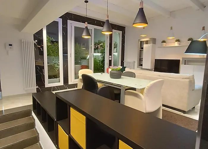 Alojamento de Acomodação e Pequeno-almoço Blumoon Boutique 4*